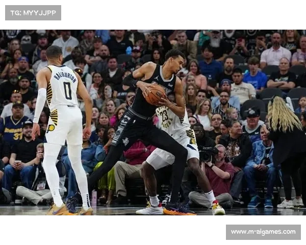 文班亚马携手福克斯与哈珀领航马刺漫长重建征途再燃复兴希望